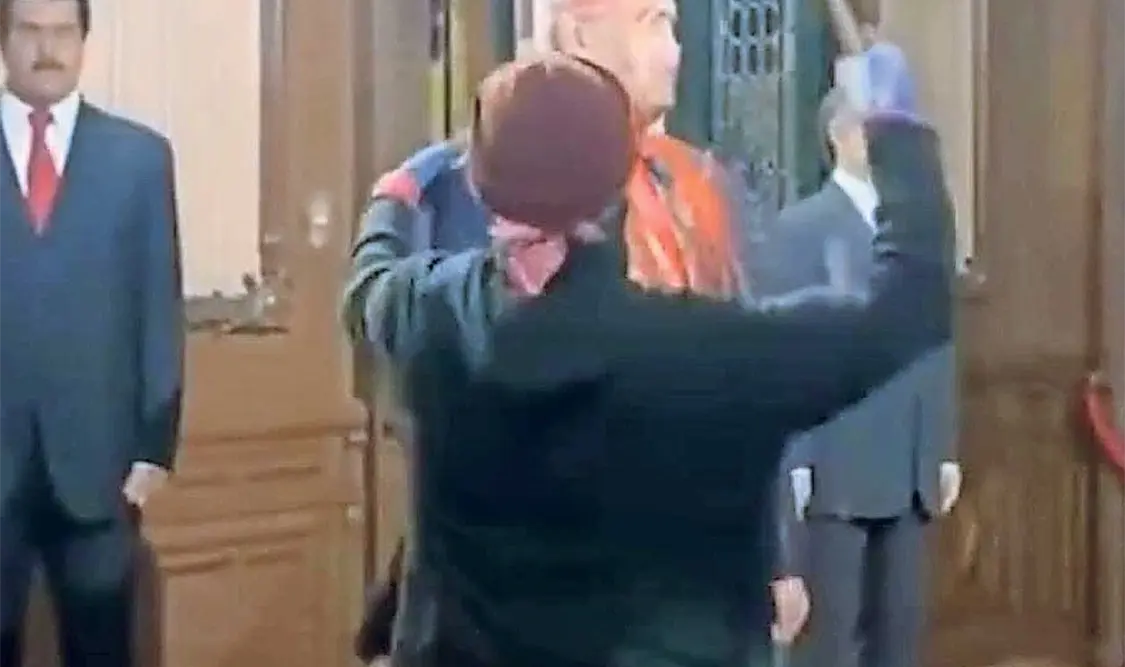 La tarde del miércoles se dio a conocer el video de la destrucción de la figura del primer ministro Israelí. Cortesía