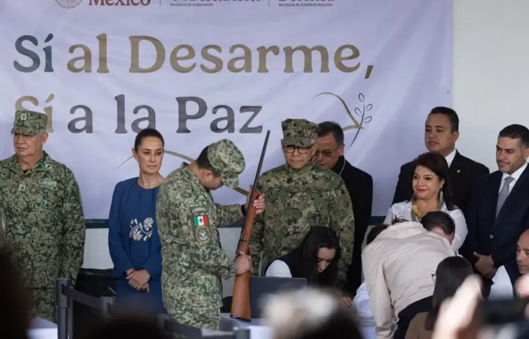 Reconocen programa de desarme de Sheinbaum