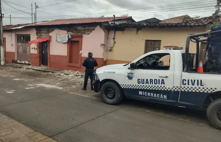 Afectaciones menores tras sismo de 6.1