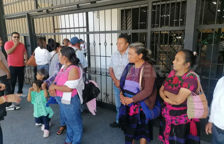Acusan a alcalde de detención arbitraria