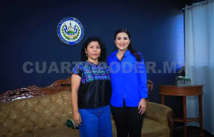 Activista sostiene reunión con diputada salvadoreña