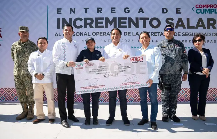 Constata Eduardo Ramírez incremento salarial a policías