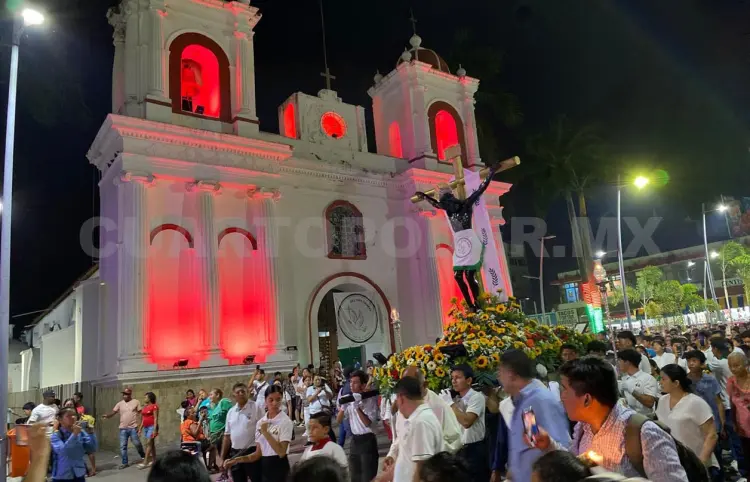 Celebran a la imagen del señor de Esquipulas