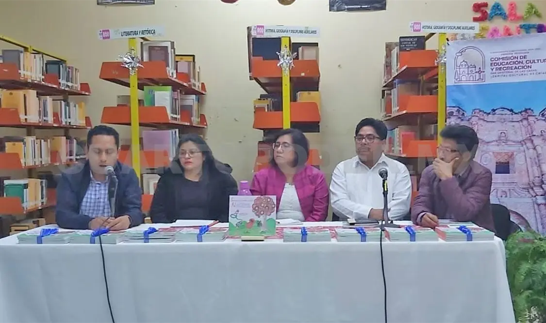 Presentan libro “Narrativas  de los pueblos mayas”