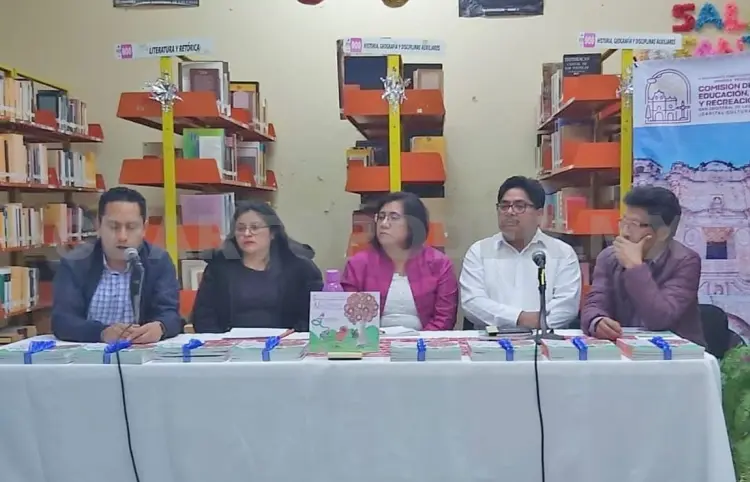 Presentan libro "Narrativas  de los pueblos mayas"