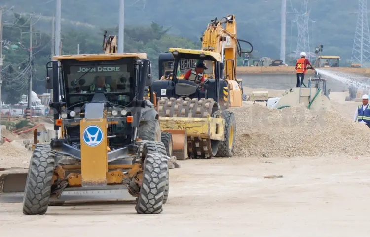 Incrementan actividades mineras y de construcción