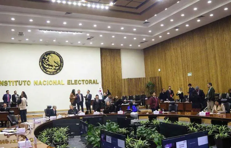 Aspirantes serán denunciados por campaña anticipada
