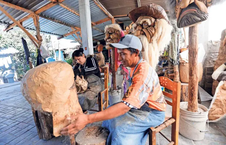 Los Xitas: los viejos de Corpus de Temascalcingo