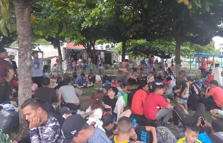 Ya no hay documentos; caravanas llegan a Mapastepec