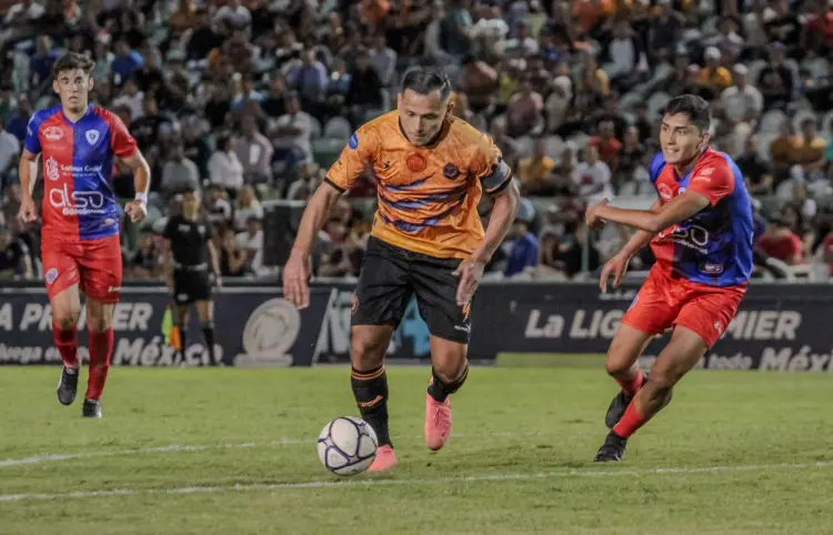 Descomunal debut para Jaguares FC