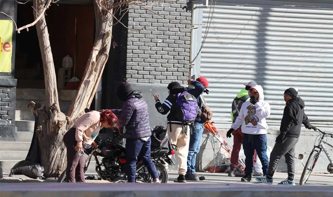 Migrantes esperan a nuevas medidas de Trump en EE. UU.