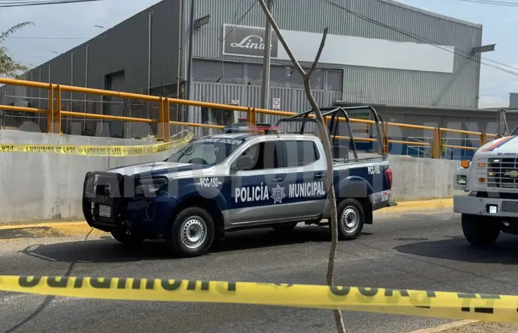 Dan "levantón" a una familia; policía se moviliza