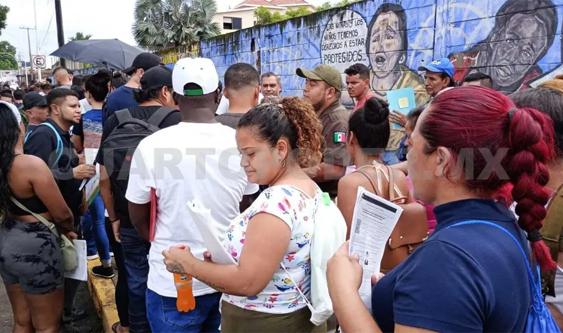 Comar y el INM suspenden citas y entrega de FMM