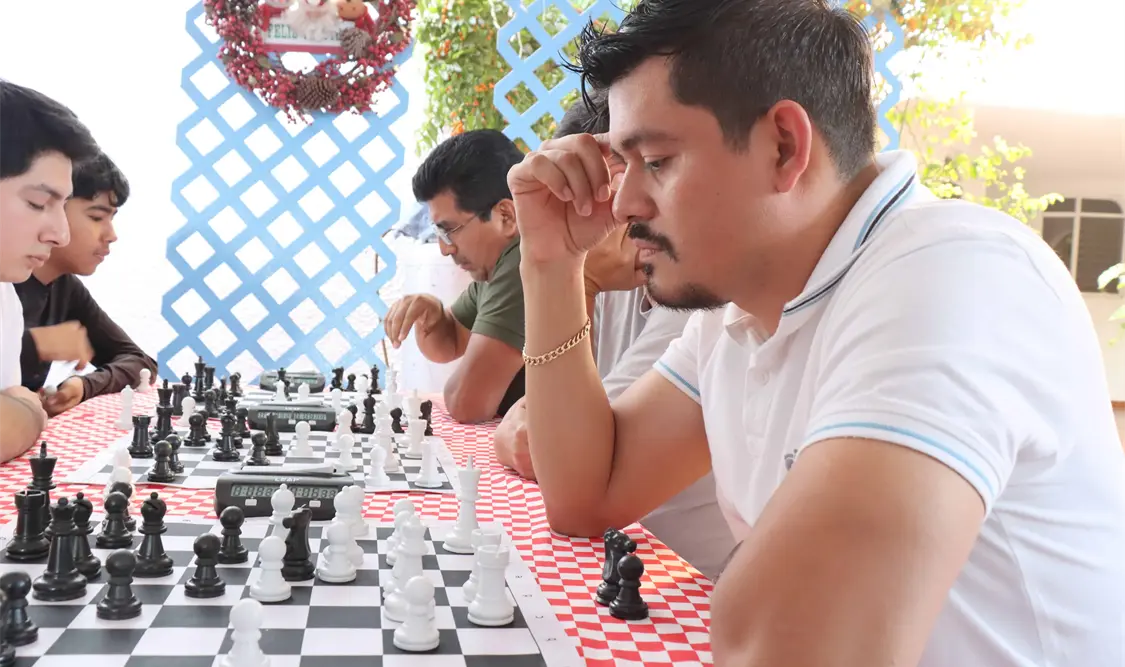 Tras el receso de fin de año, la acción está de regreso al tablero de los 64 escaques. Diego Pérez/CP