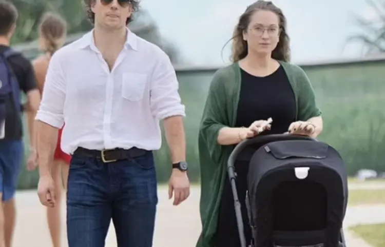 Henry Cavill y su pareja ya son padres