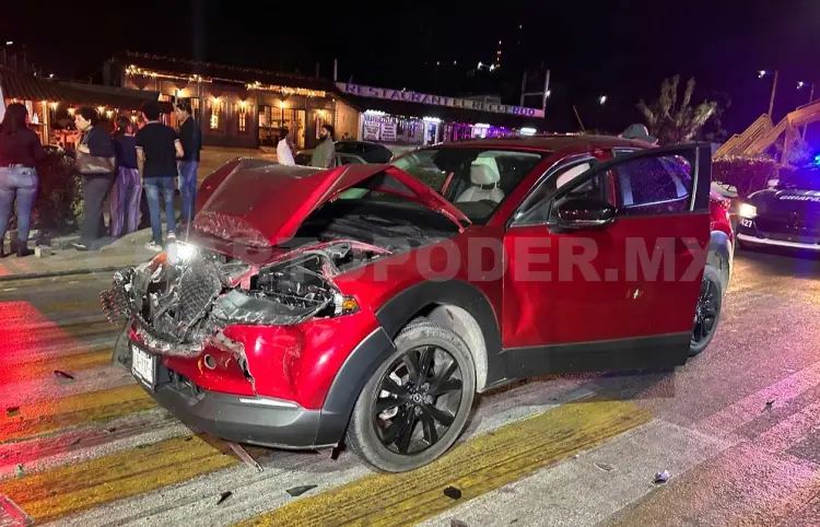 Queda lesionado tras choque por alcance