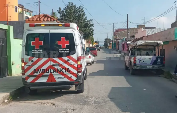 Perro ataca y hiere a dos sujetos en los brazos