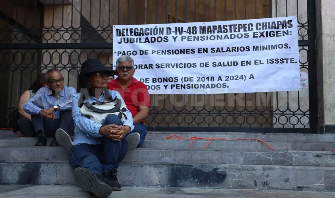 Piden jubilados pagos en salarios mínimos