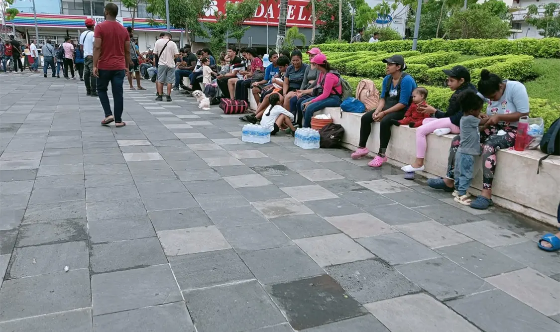 Temen empresarios colapso y caos por políticas de Trump