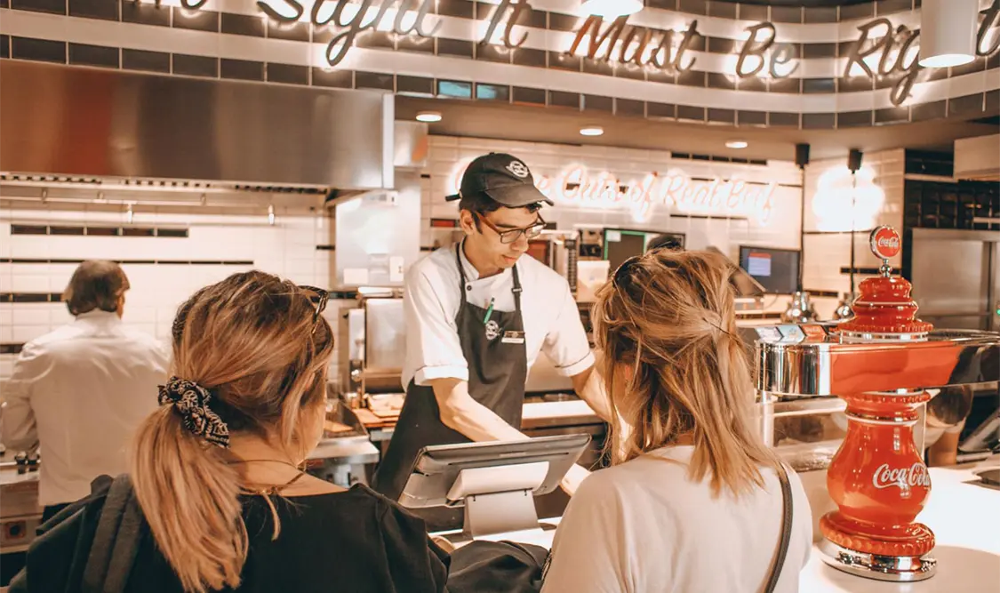 Actividad económica avanzó 0.4 %