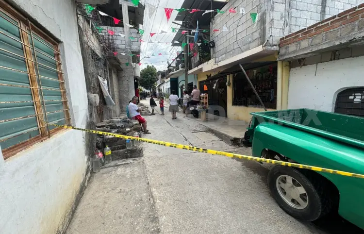 Encuentran a adulto mayor ahorcado en su habitación