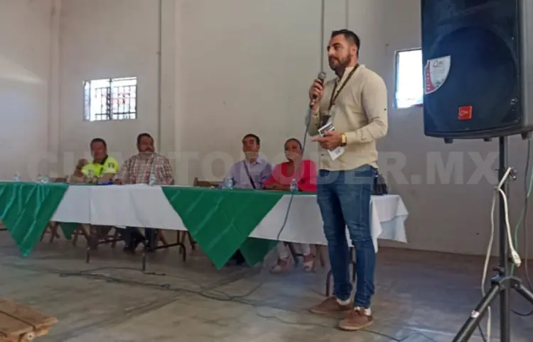 Capacitan para prevenir incendios forestales