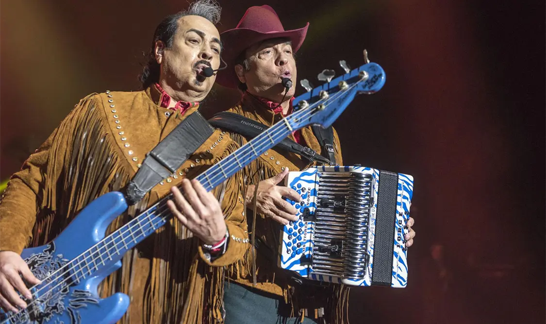 La rebeldía del amor frente a las barreras familiares