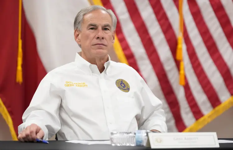 Enviará Greg Abbott 400 soldados más a la frontera