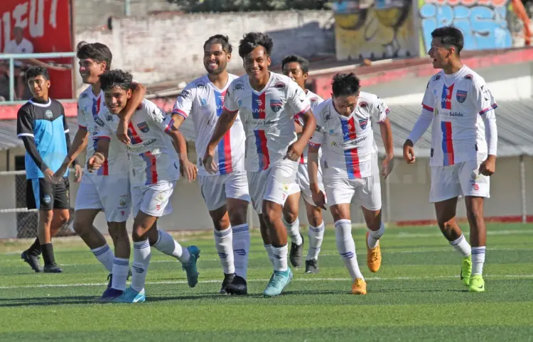 Chifut abre la segunda vuelta goleando