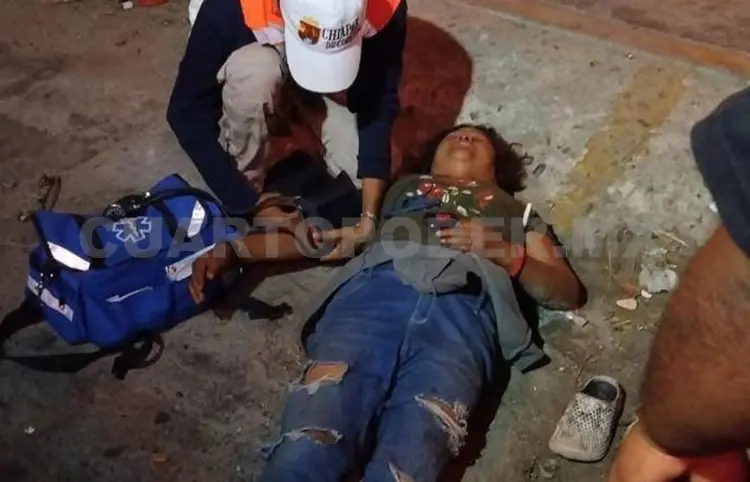 Desconocido agrede brutalmente a fémina