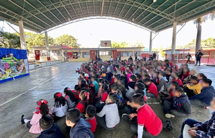 Imparte SSP conversatorio de prevención a niños y docentes