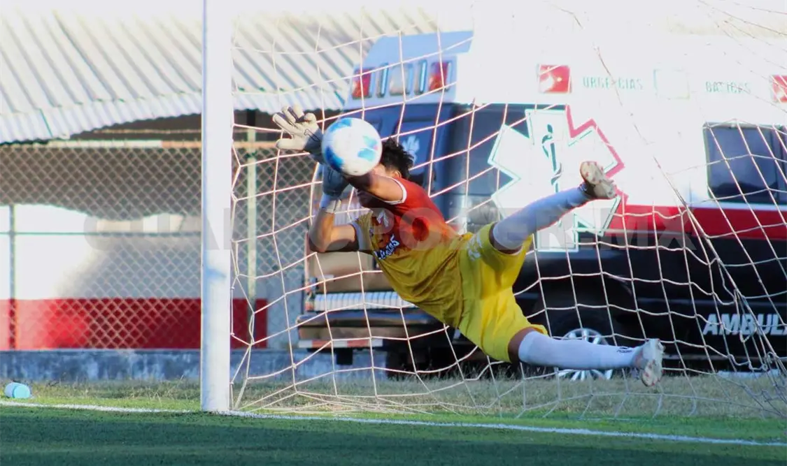 Esdras Lorenzana valora el punto sumado