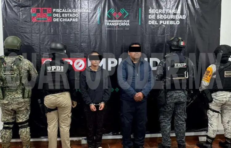 Arrestan a dos policías municipales por extorsión