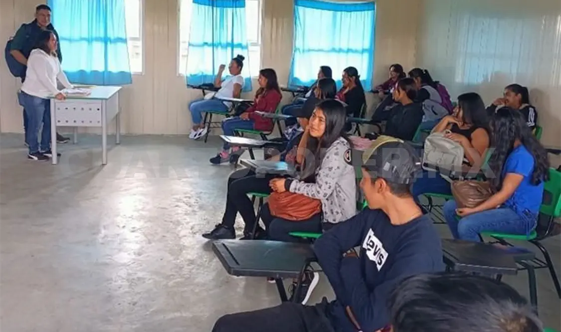 Realizan incubadora de proyectos de emprendimiento