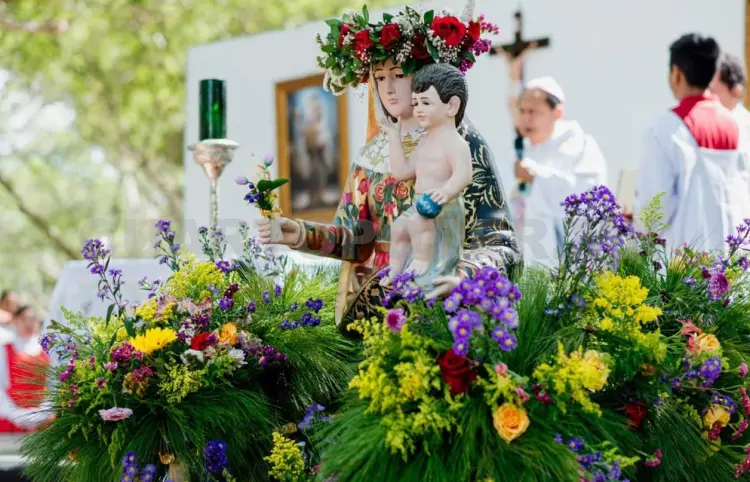 Festividad católica con sabor a Mesoamérica