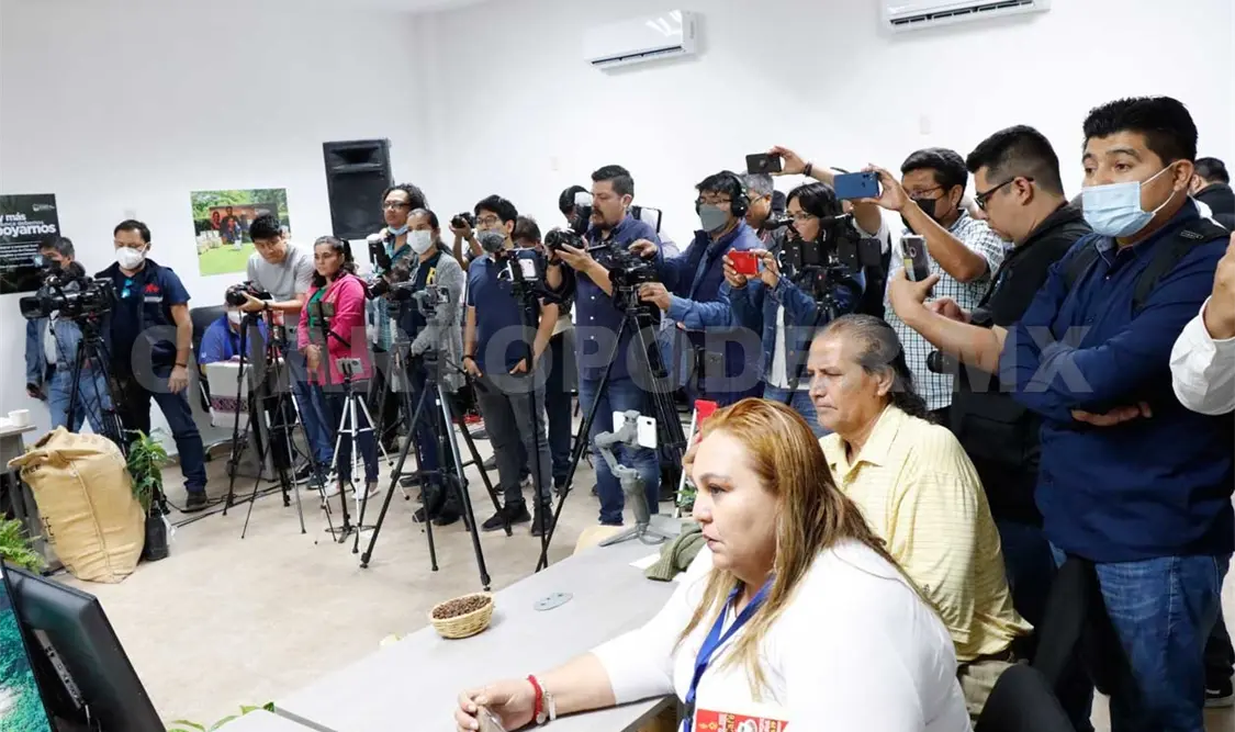 Pidieron reafirmar el compromiso de los medios de comunicación con la verdad. Diego Pérez / CP