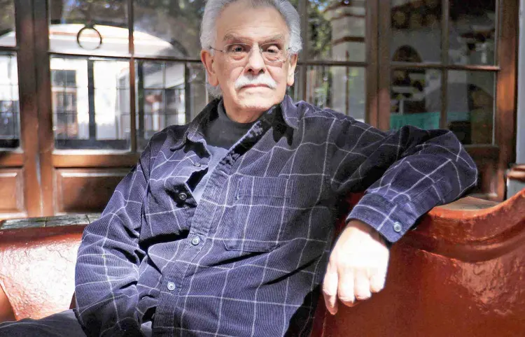 México, condenado a verse el ombligo