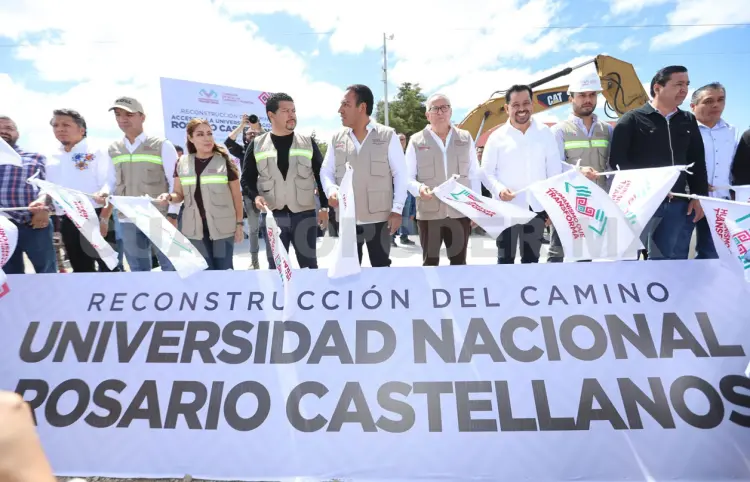 Reafirma ERA compromiso de fortalecer la educación