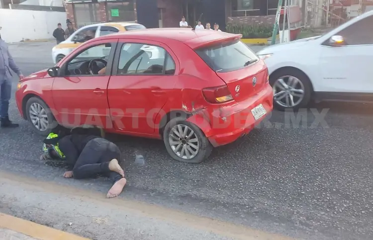 Se estrella y acaba con traumatismo craneoencefálico