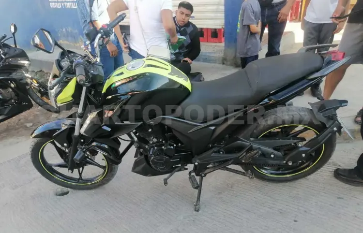 Embisten a un motociclista en Las Granjas