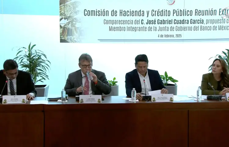 Cancelan discusión para embargar salarios