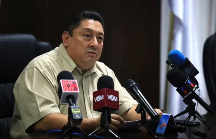 Remueven a Uriel Carmona como fiscal de Morelos