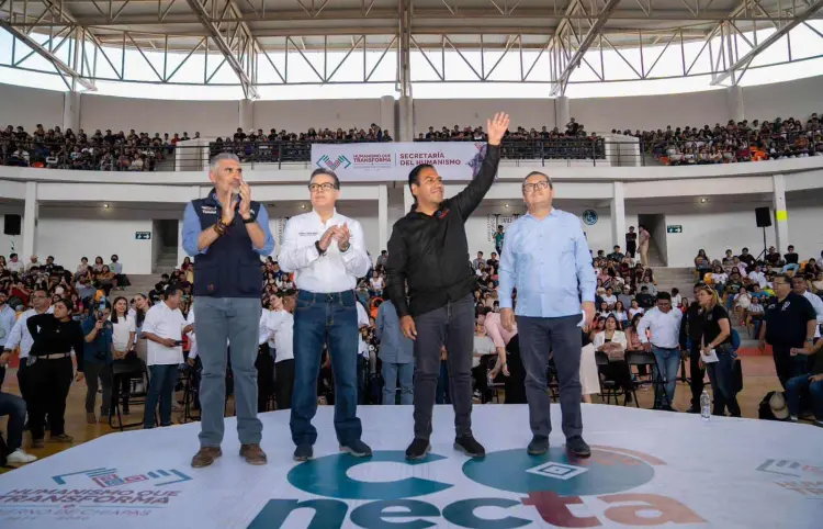 Eduardo Ramírez reafirma compromiso con la juventud para garantizarle un mejor futuro