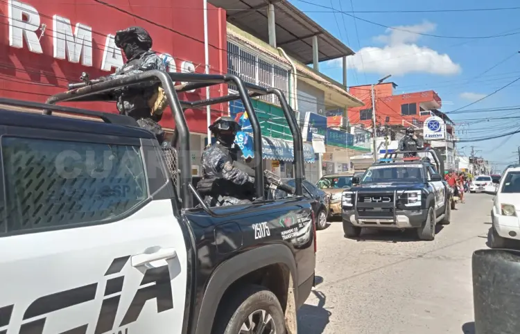 Pakales entregan última notificación a comerciantes