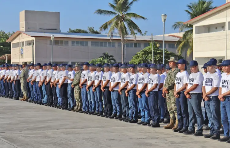 Reciben a 118 conscriptos del Servicio Militar