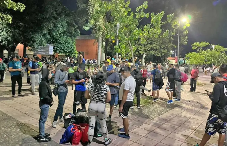 Encarece Trump el tráfico de migrantes
