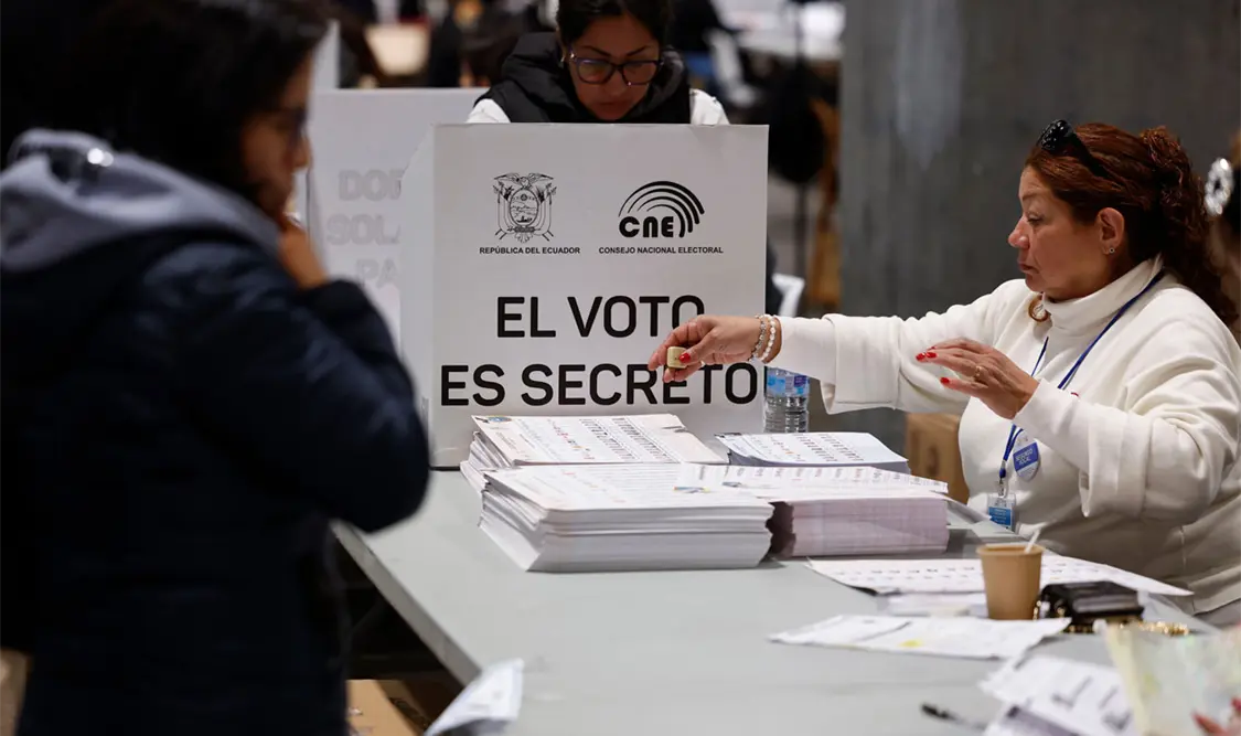 Concluye jornada electoral en Ecuador