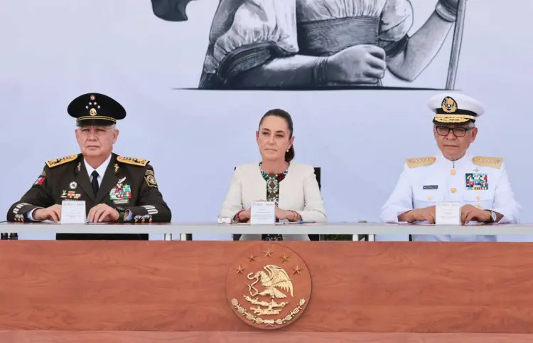 Conmemora 110 aniversario de la Fuerza Aérea