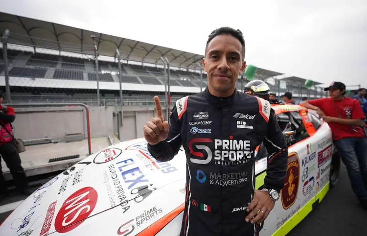 Xavi Razo va por su revancha en Nascar