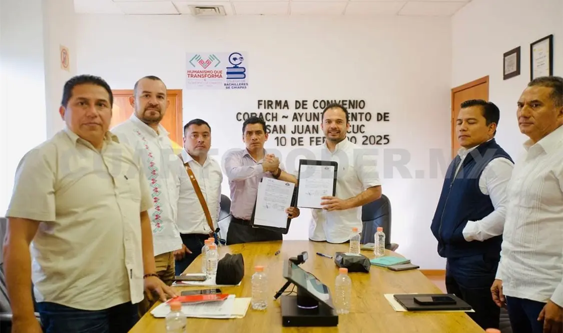 Firma convenio en Chalchihuitán y San Juan Cancuc